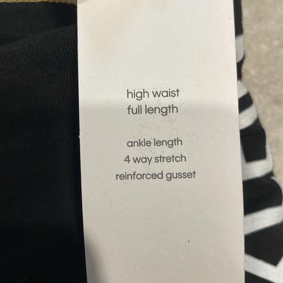 Calvin Klein performance leggings - Picture 6 of 9